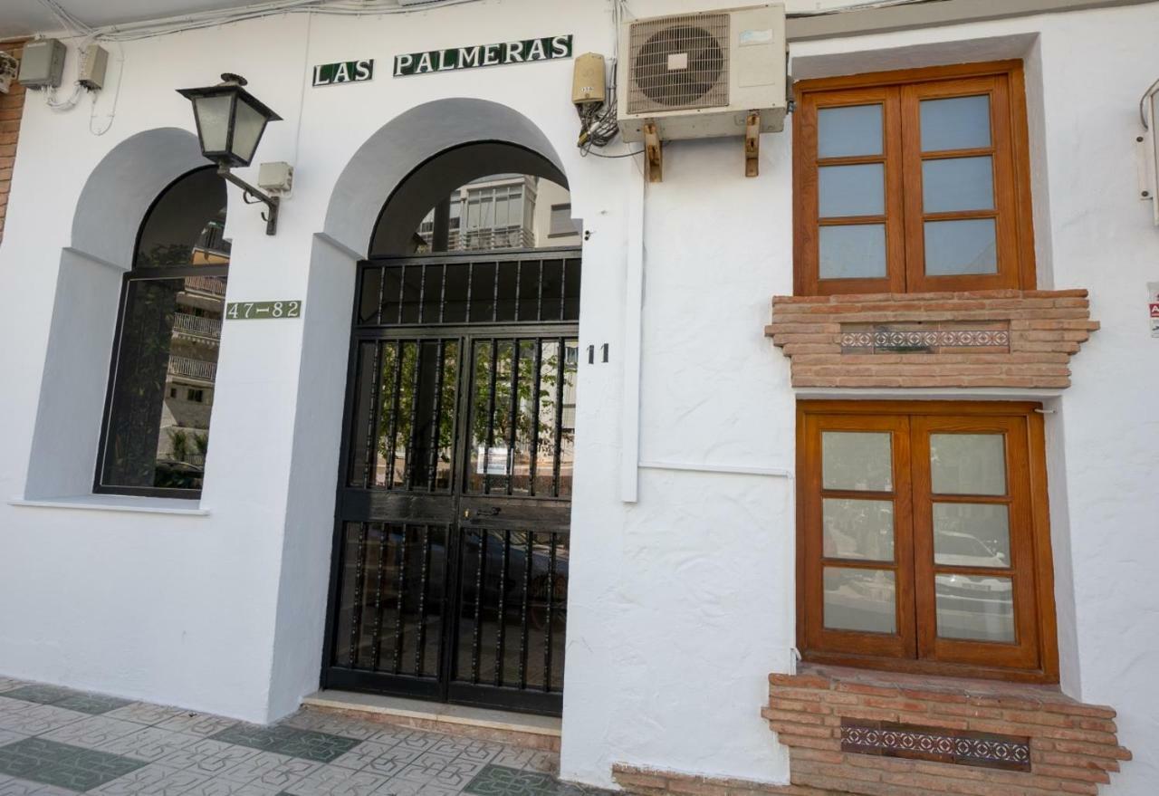 Palmeras 80 Menyber Nerja Luaran gambar