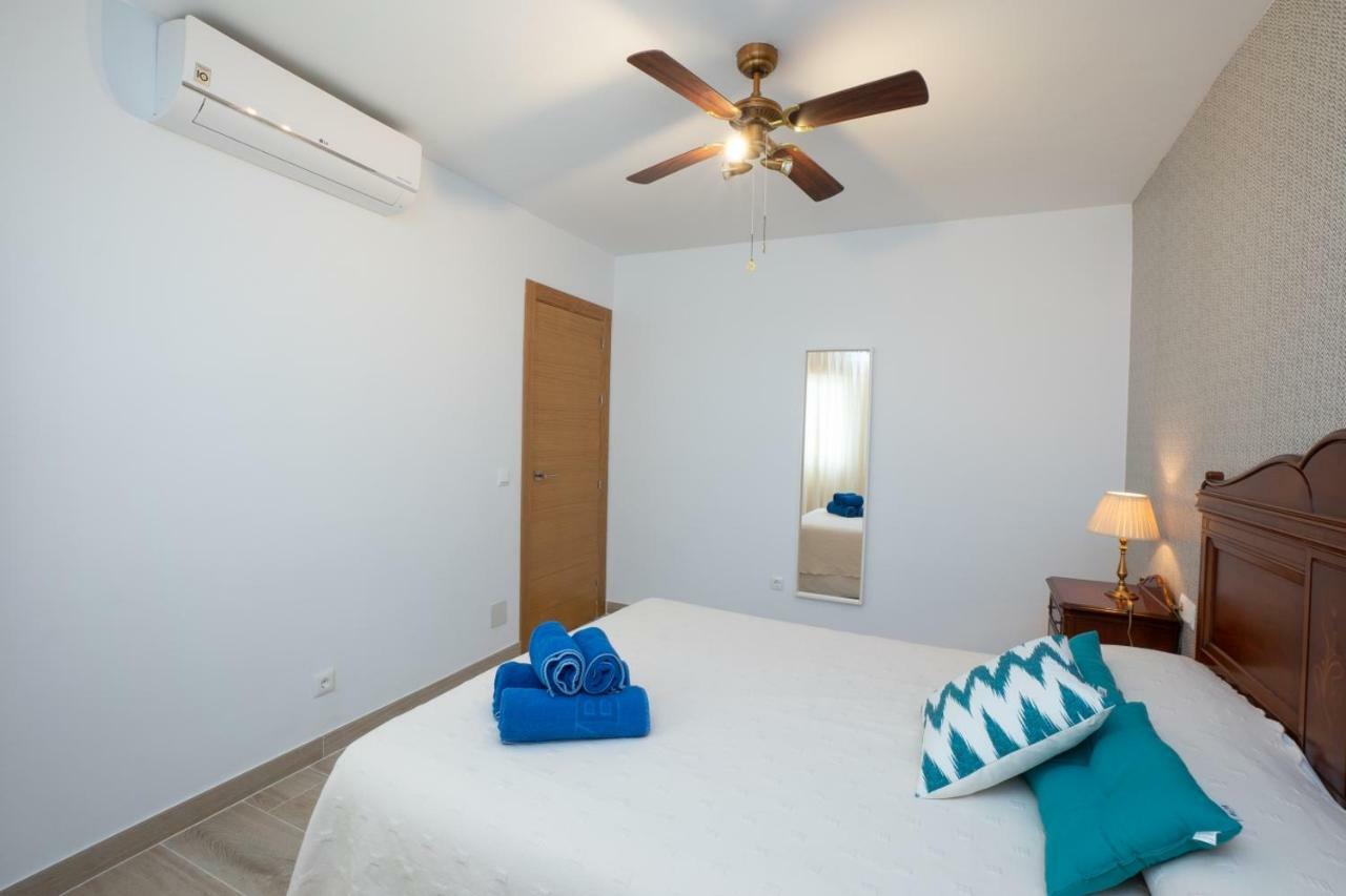 Palmeras 80 Menyber Nerja Luaran gambar